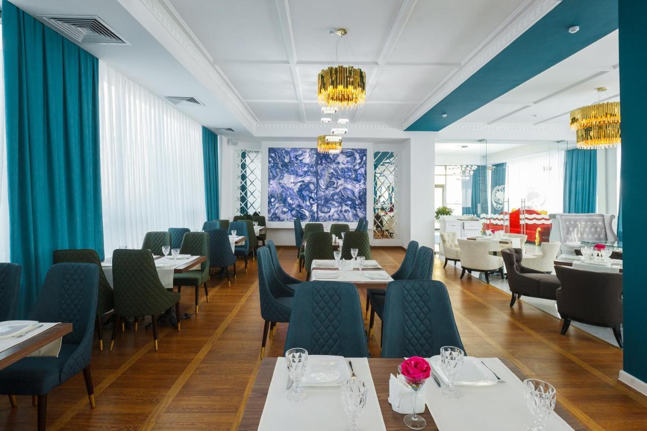 Beluga Hotel Atyrau Exterior photo
